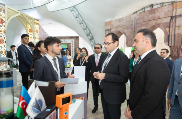 SOIU Students' Startup Receives High Interest at the 1st Azerbaijan International Investment Forum