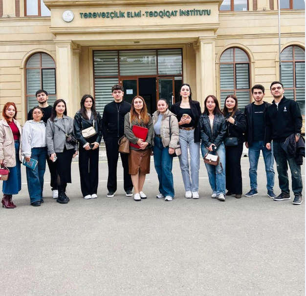ASOIU Students Visit the Vegetable Research Institute